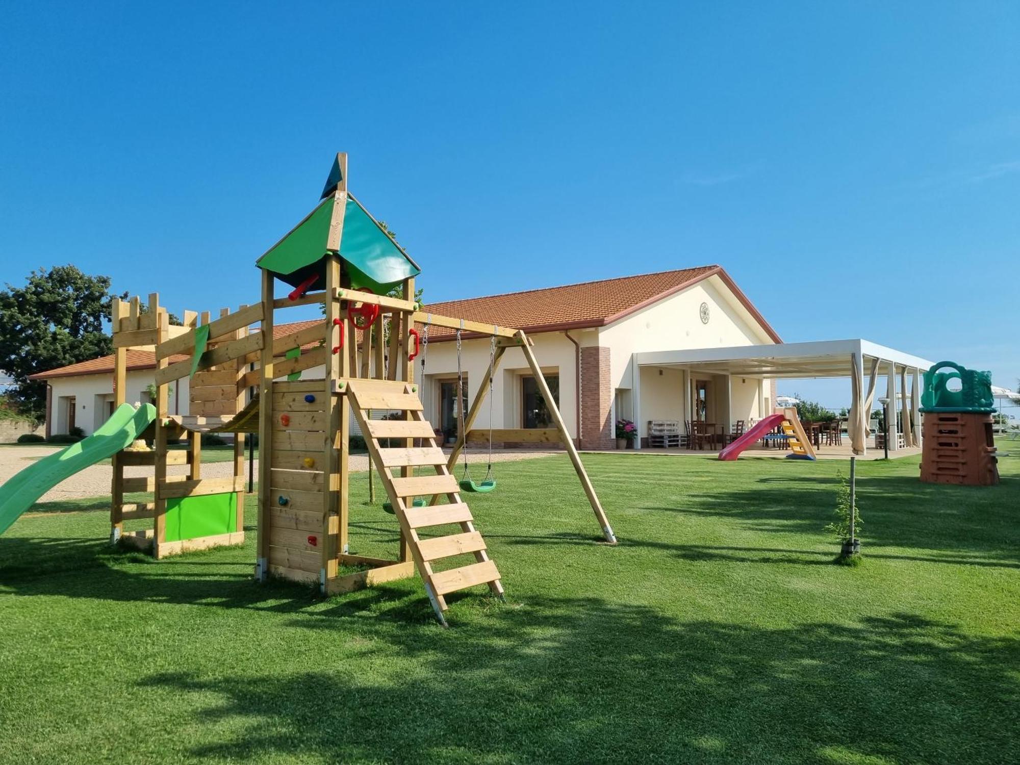 Agriturismo Acquachiara Sabaudia Bagian luar foto