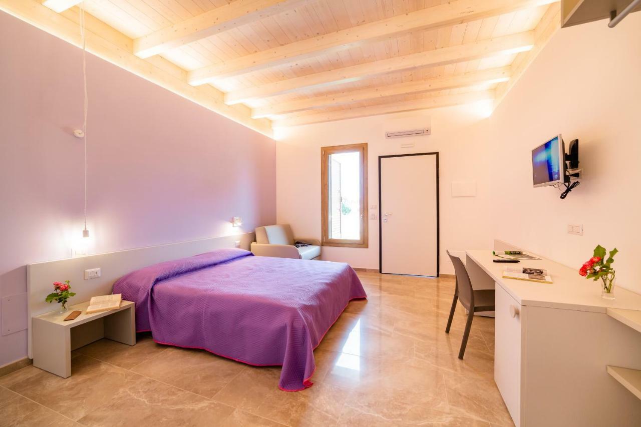 Agriturismo Acquachiara Sabaudia Bagian luar foto